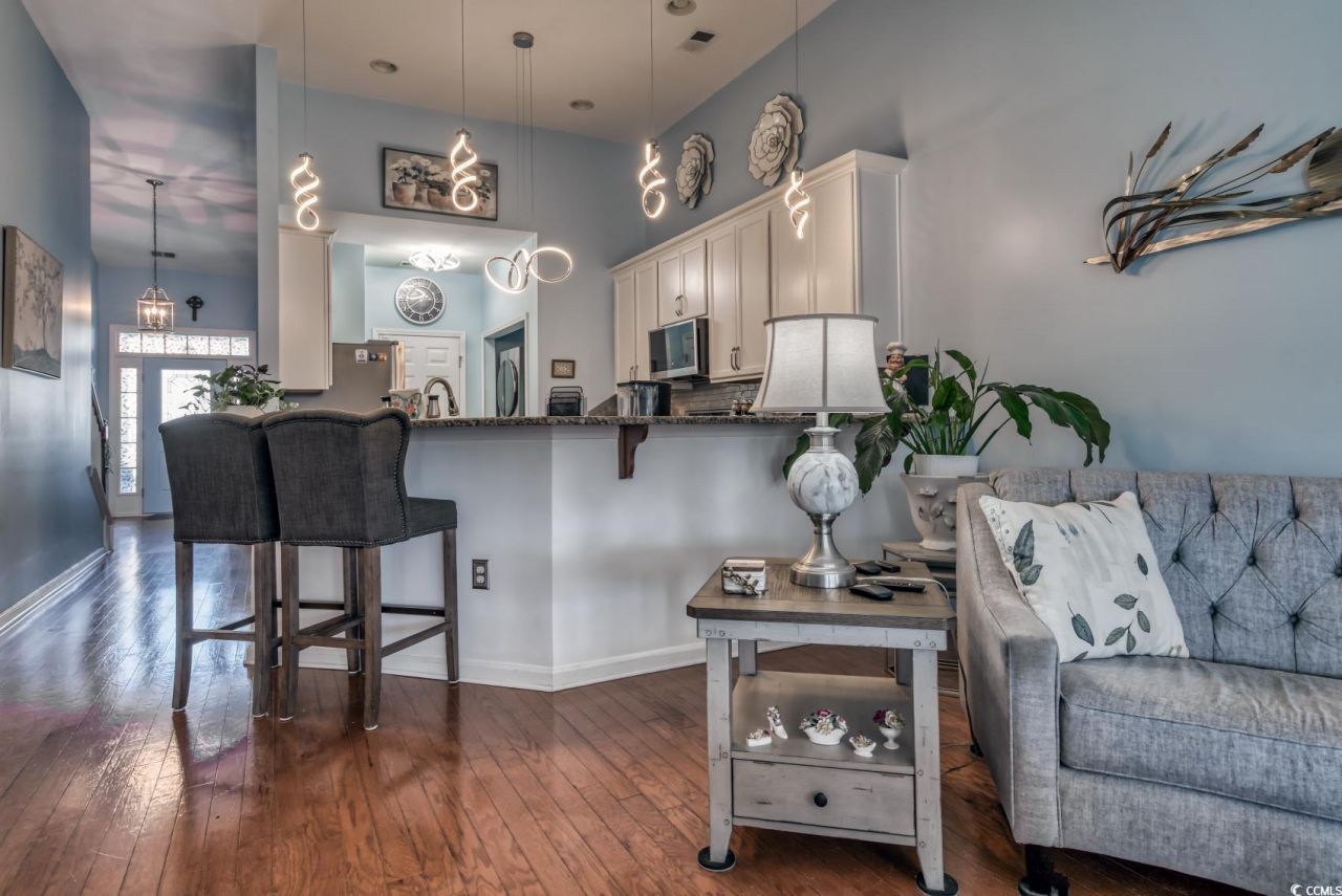 153b Parmelee Dr. Photo 17