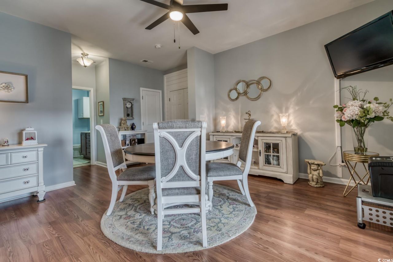 153b Parmelee Dr. Photo 21