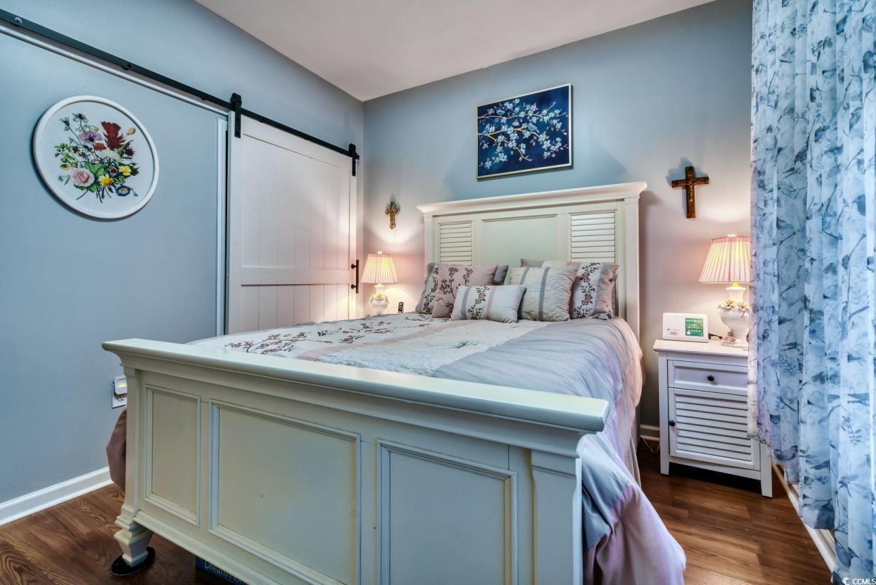 153b Parmelee Dr. Photo 27