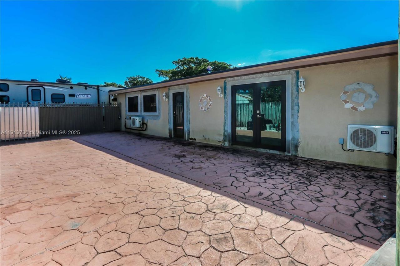 11617 SW 171st St, Miami, FL 33157 Photo