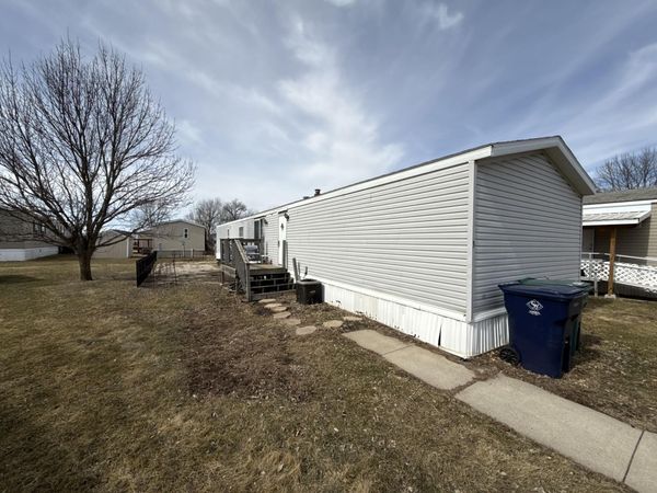 315 Samara Avenue, Unit 3, Volga, SD 57071