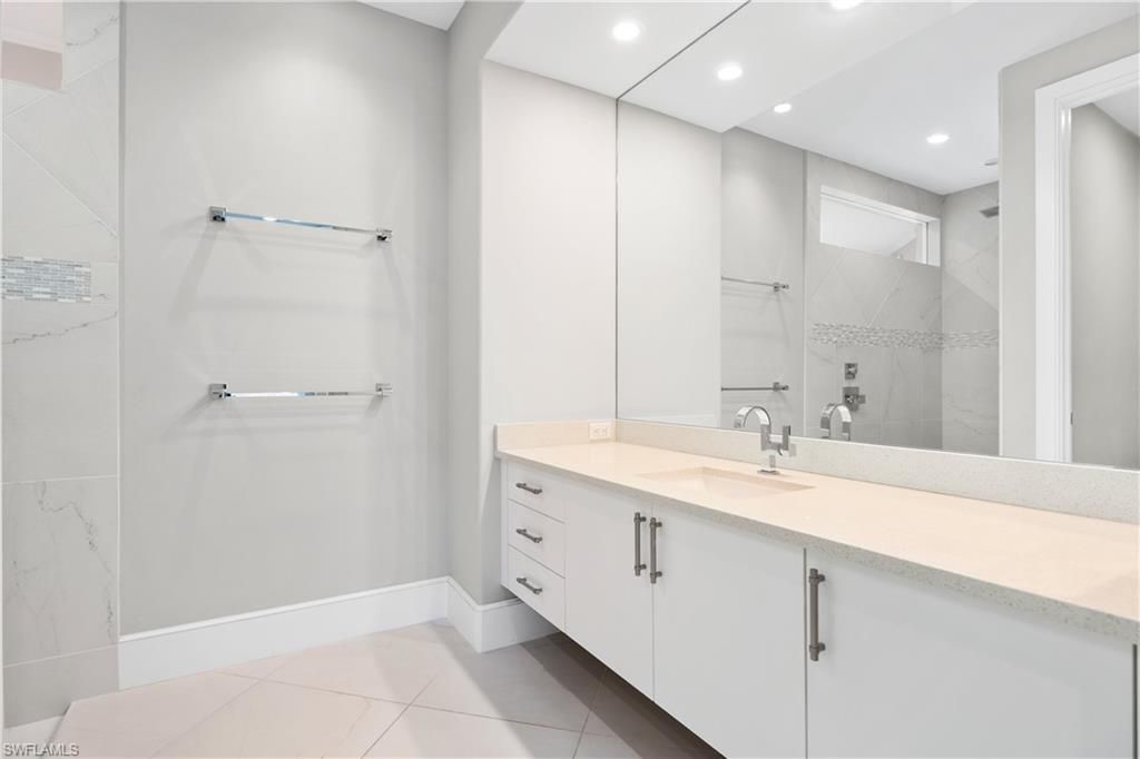 3890 Aloha Ln, Bonita Springs, FL 34134 Photo