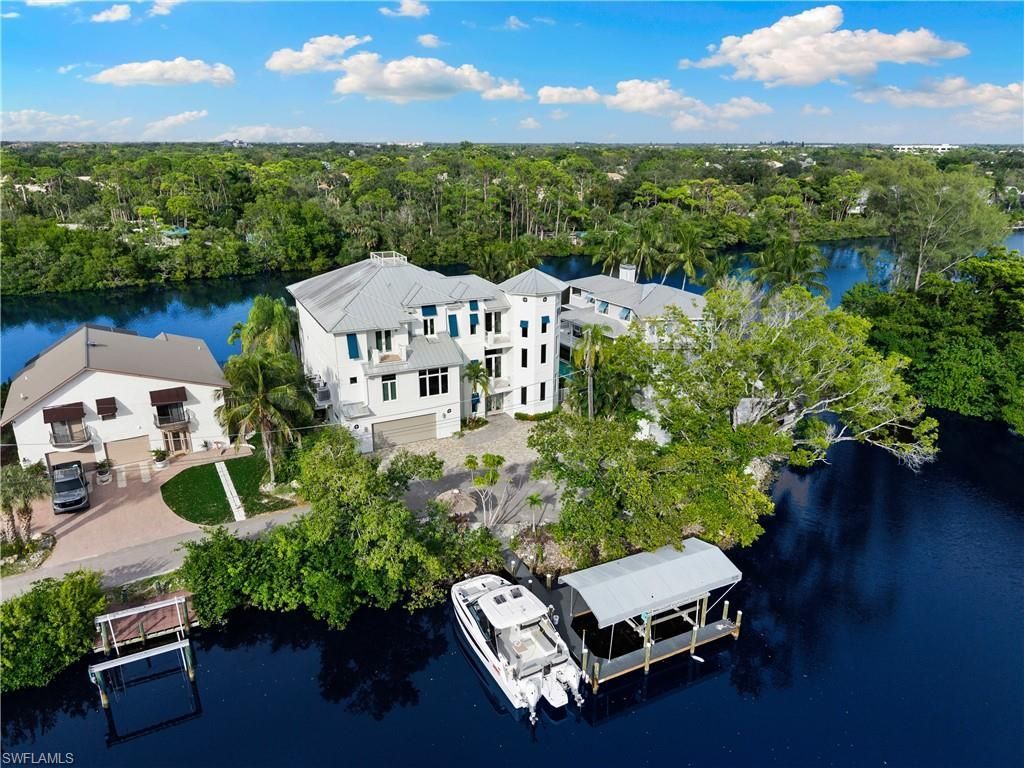 3890 Aloha Ln, Bonita Springs, FL 34134 Photo