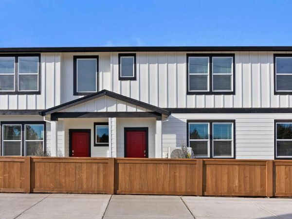 62739 Eagle Road, Bend, OR 97701