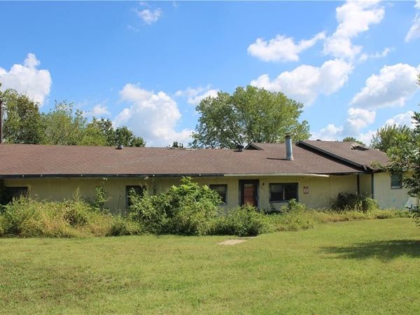 410 S Military Avenue, Mulberry, KS 66756