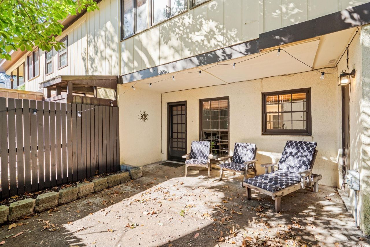 315 73rd Ave. N Photo 18