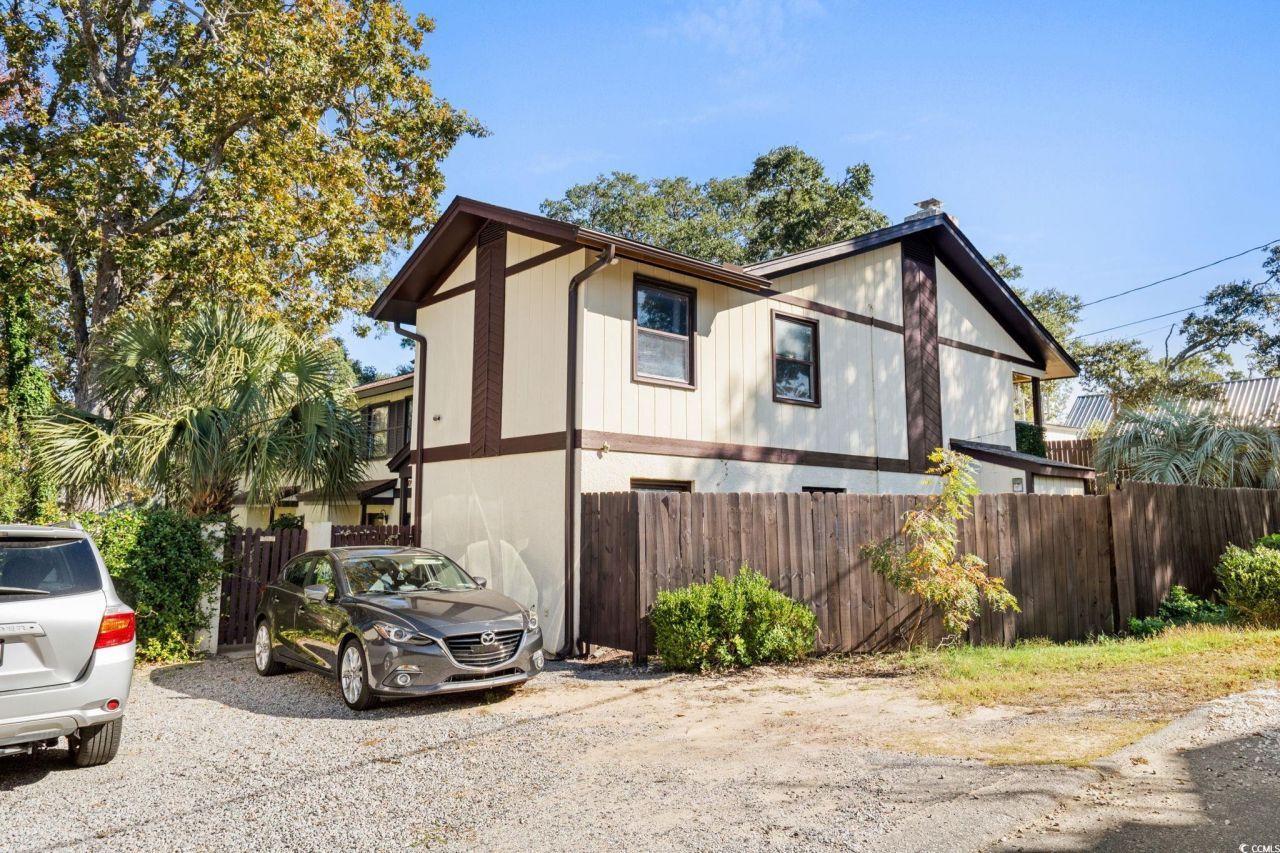 315 73rd Ave. N Photo 6