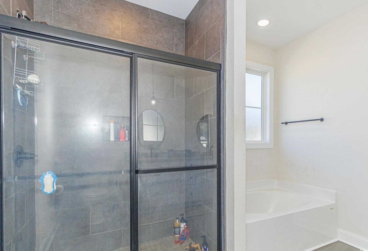 1018 Dublin Dr. Photo 16