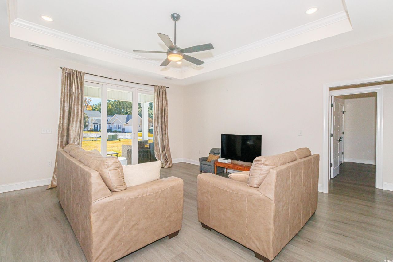 1018 Dublin Dr. Photo 5