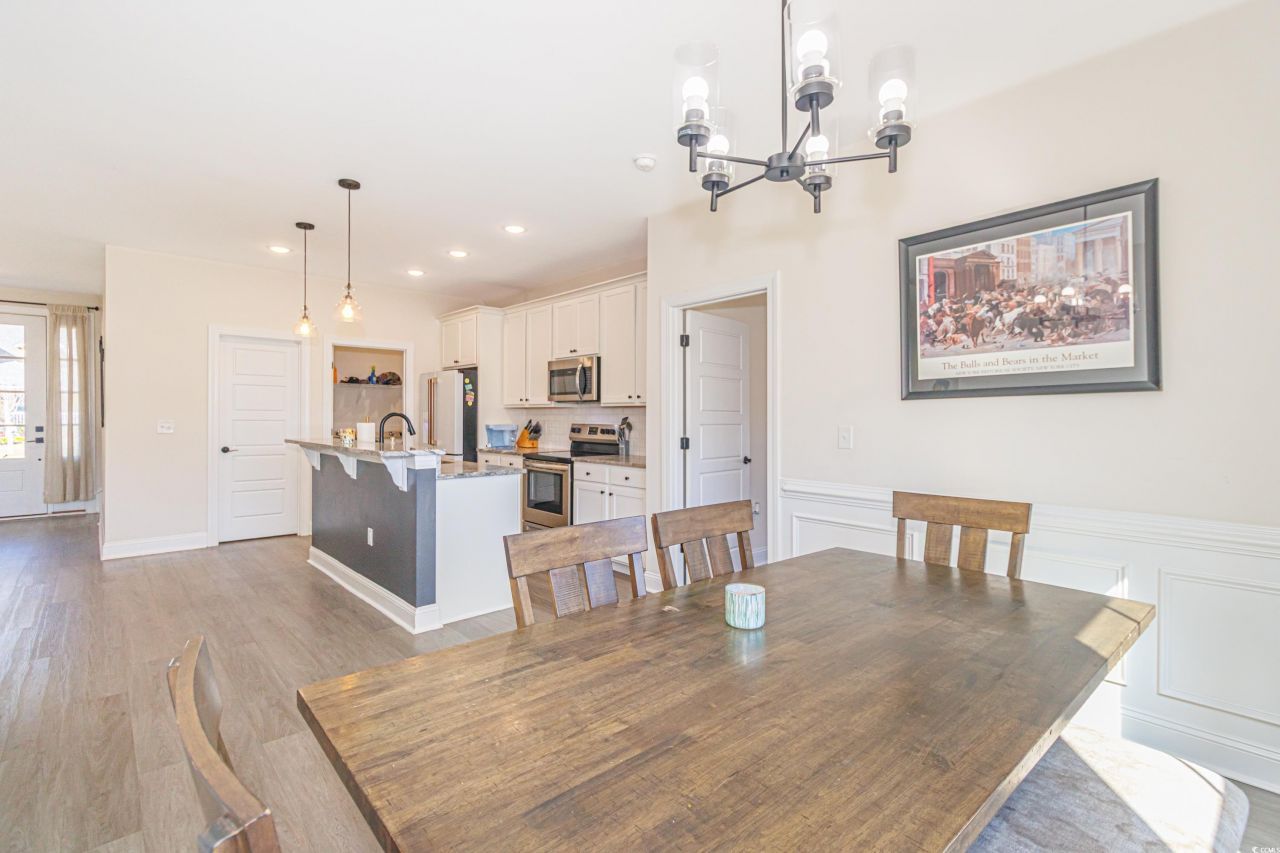 1018 Dublin Dr. Photo 7