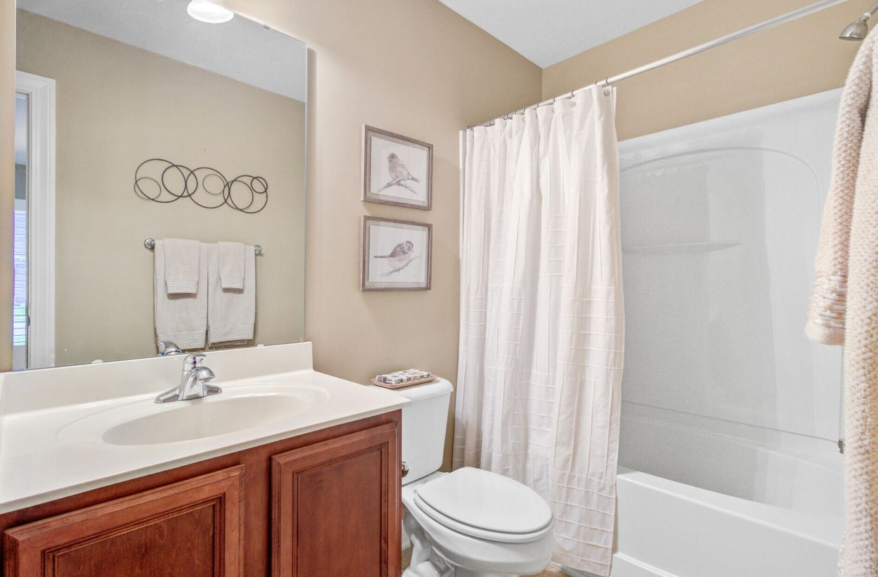 128 Garden Grove Drive Photo 21