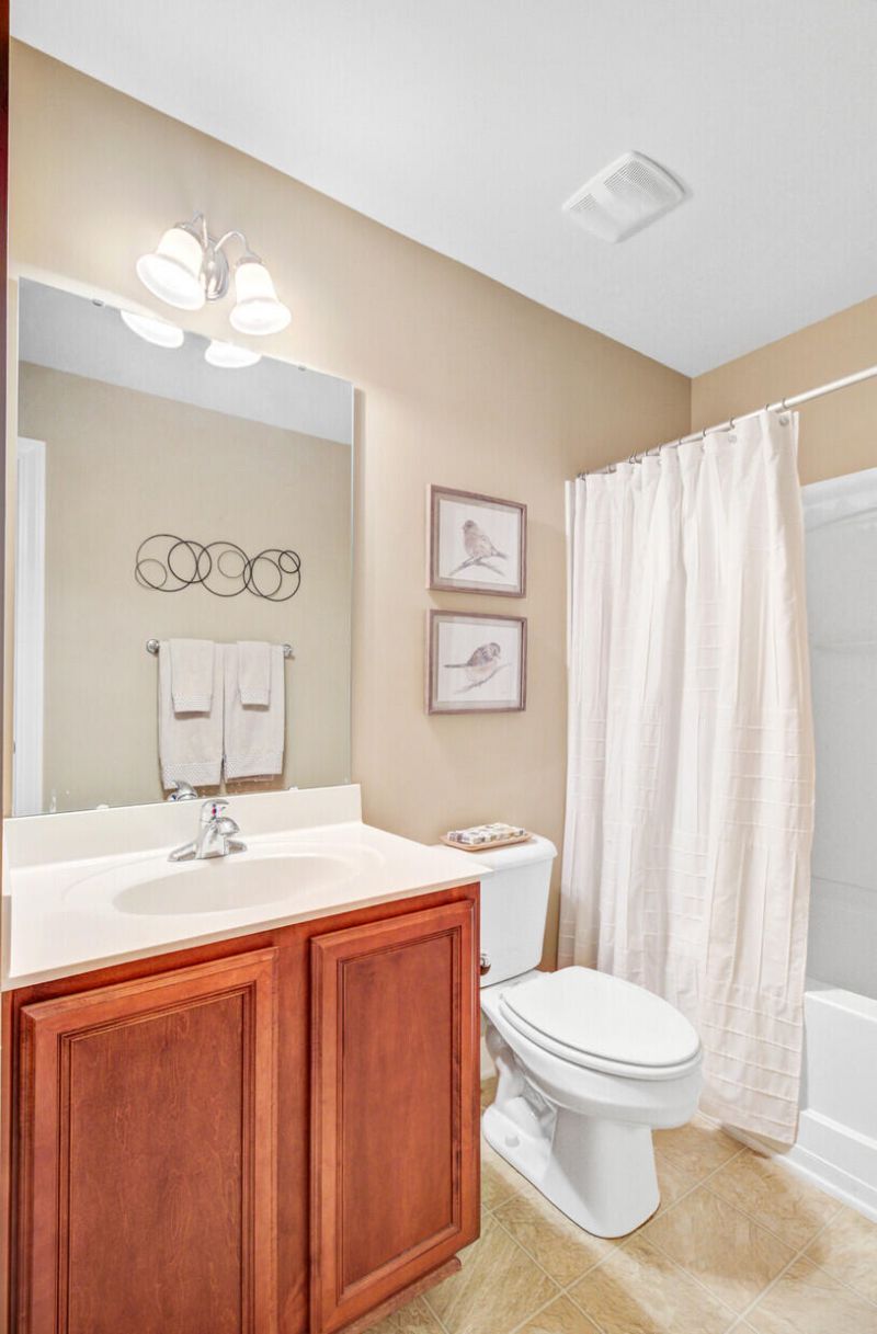 128 Garden Grove Drive Photo 22