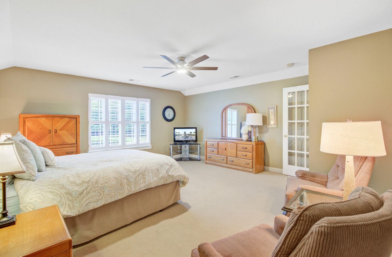 128 Garden Grove Drive Photo 27