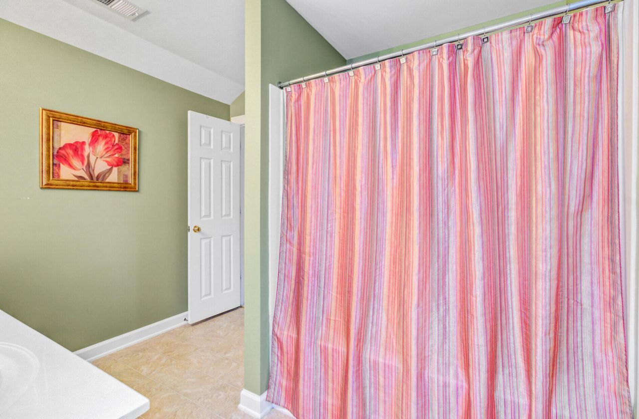 128 Garden Grove Drive Photo 30