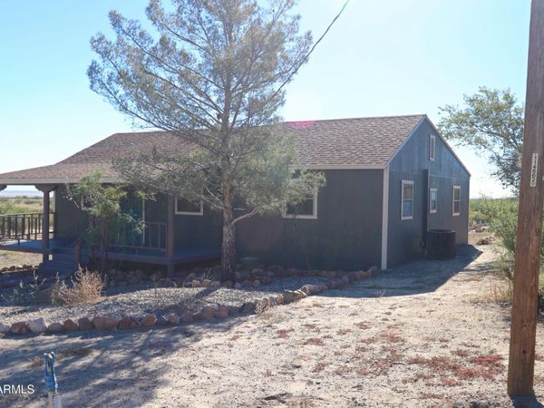 704 W CALLE CONNECTICUT, Cochise, AZ 85606