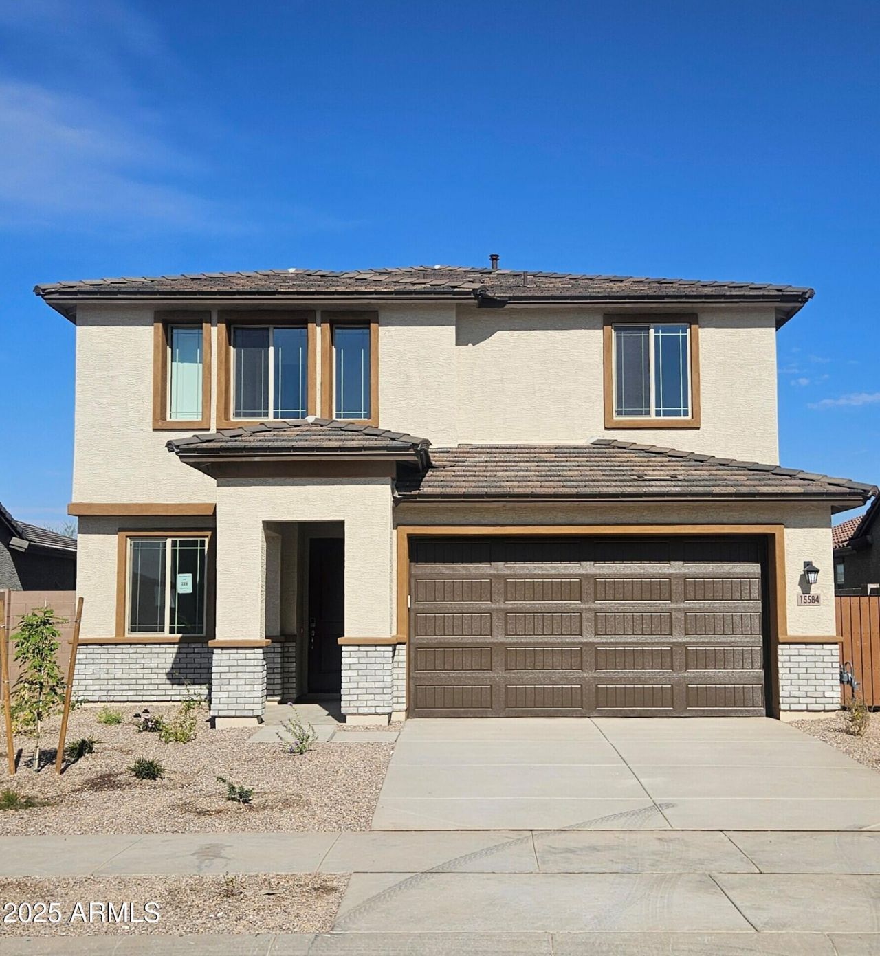 15584 W Hackamore Drive, Surprise, AZ 85387 Main Photo