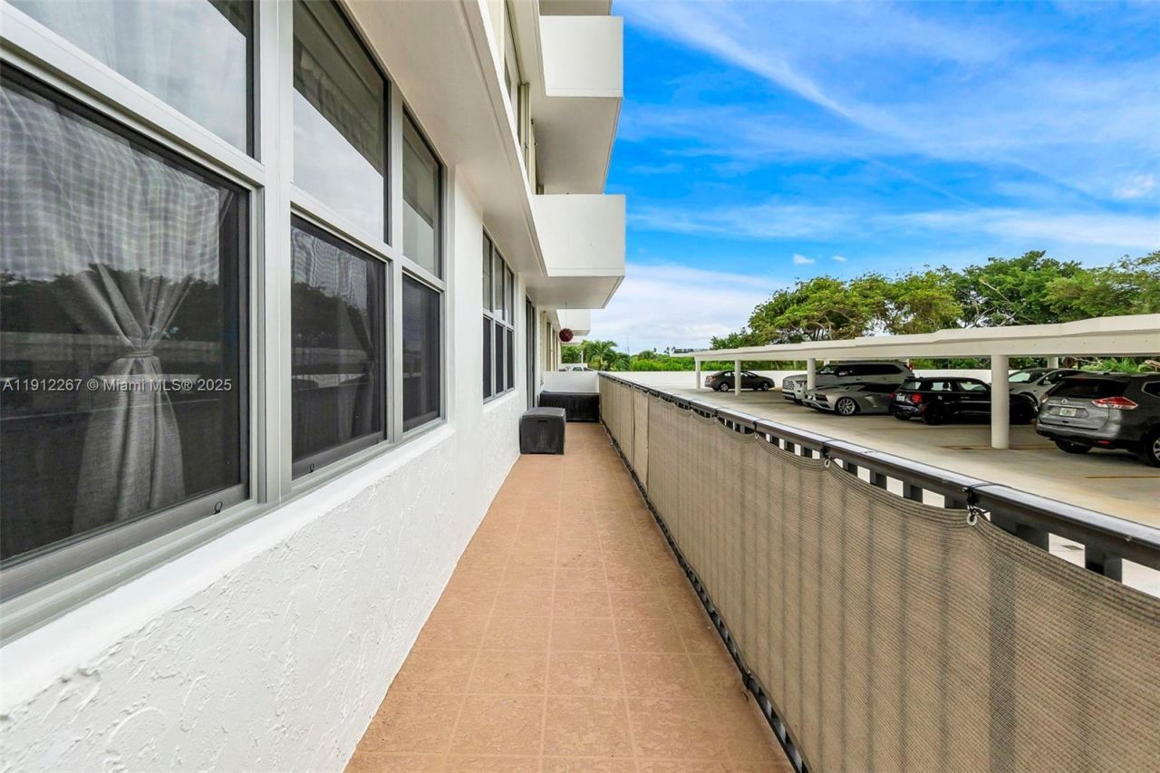 2121 N Ocean Blvd, Unit 204W, Boca Raton, FL 33431 Photo