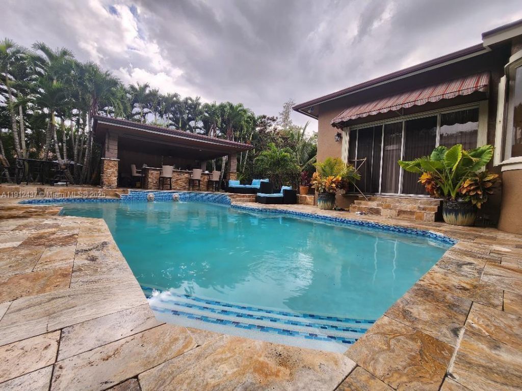 6879 NW 65th Terrace, Parkland, FL 33067 Photo