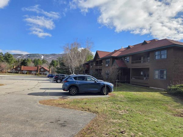 164 Deer Park Drive, Unit 160D, Woodstock, NH 03262