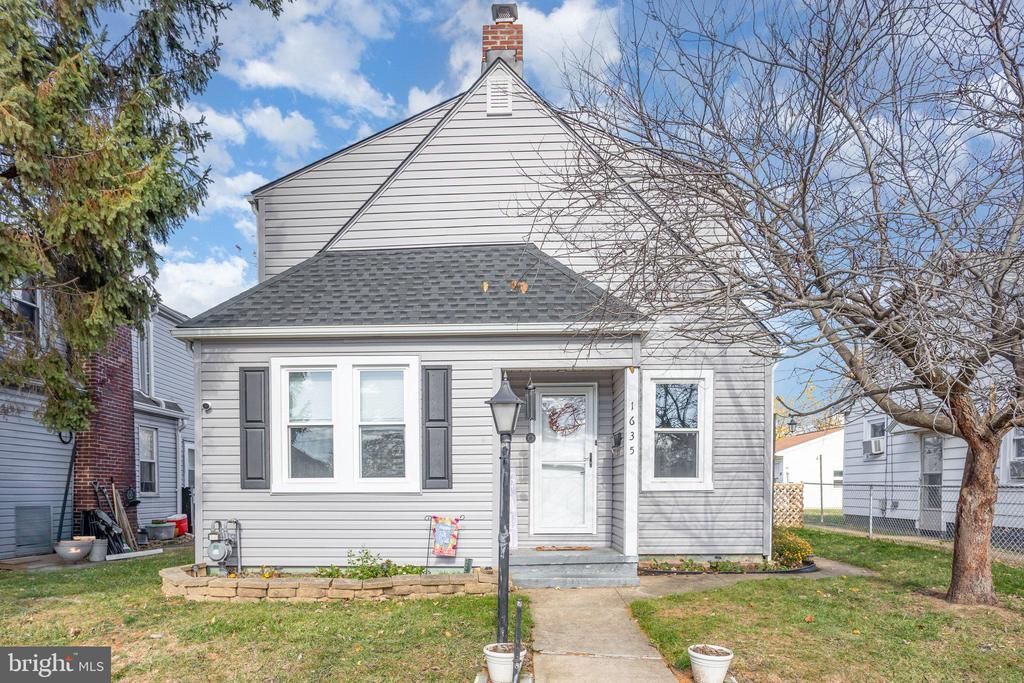 1635 Stanton Street, York, PA 17404 Main Photo