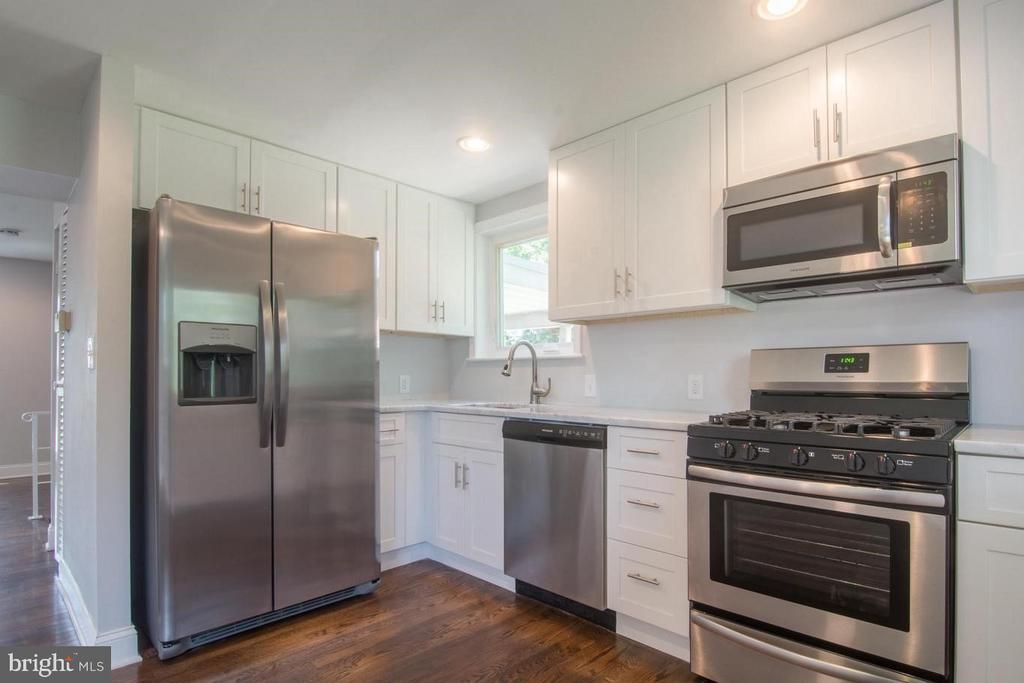 2436 Smith Avenue, Baltimore, MD 21209 Main Photo