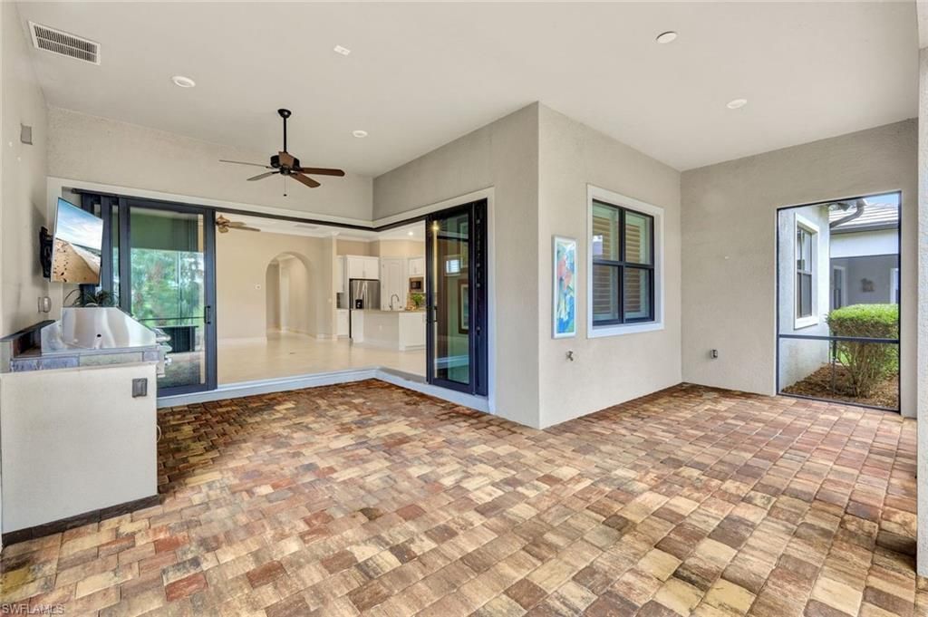 9350 Greyhawk Trl, Naples, FL 34120 Photo