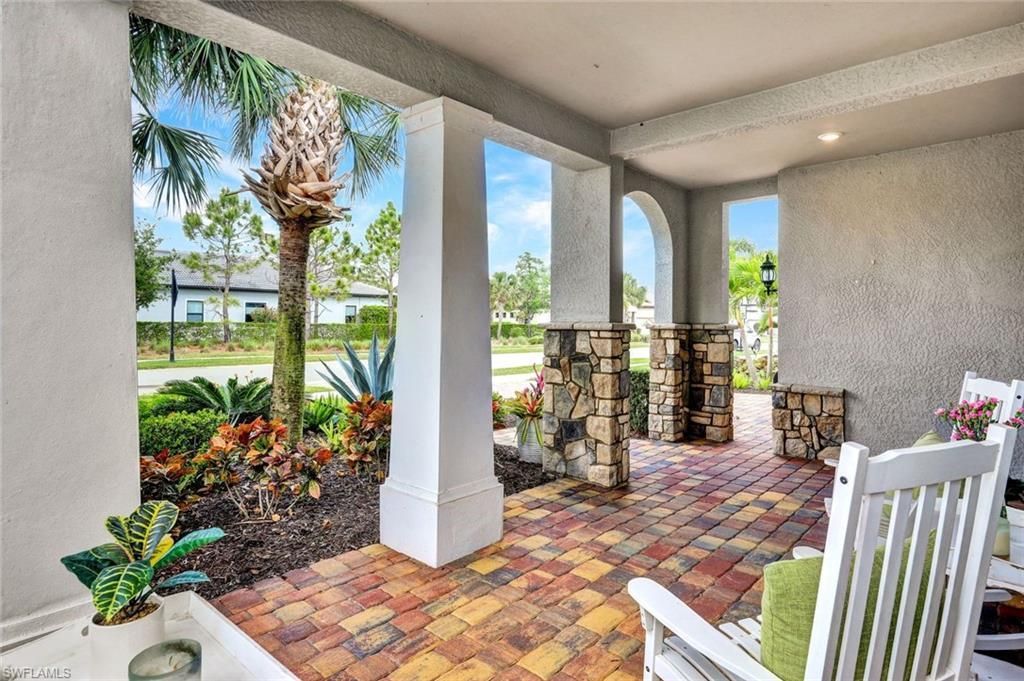 9350 Greyhawk Trl, Naples, FL 34120 Photo