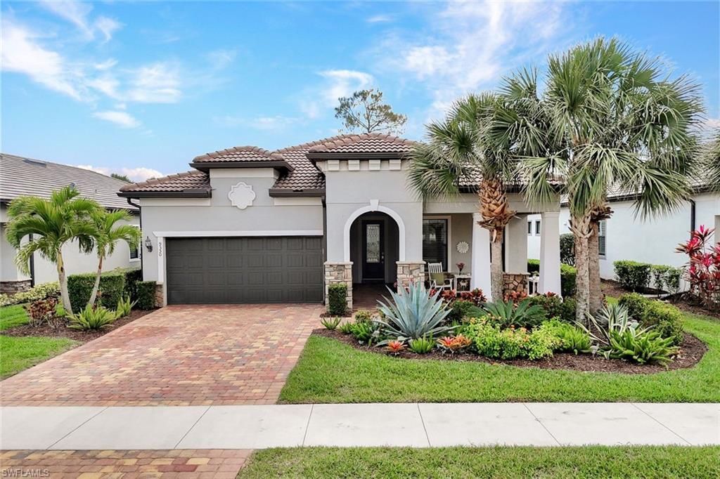 9350 Greyhawk Trl, Naples, FL 34120 Photo
