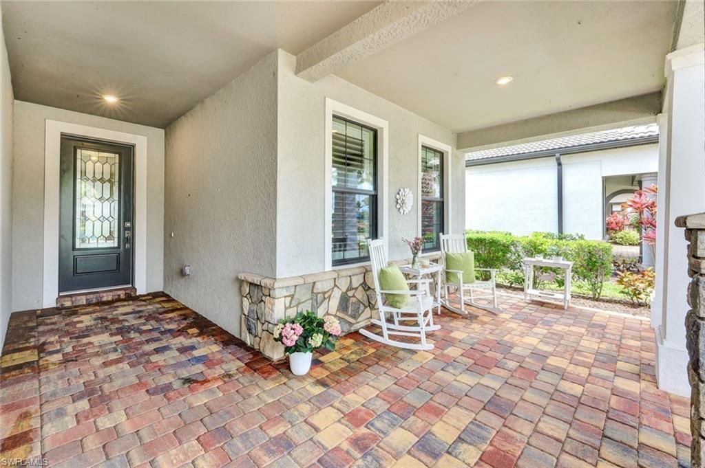 9350 Greyhawk Trl, Naples, FL 34120 Photo