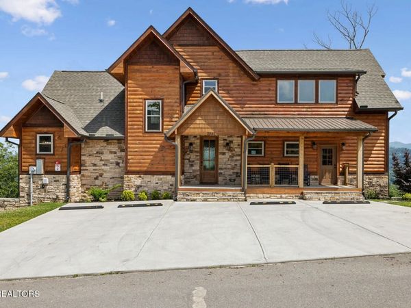 1736 Azalea Circle, Sevierville, TN 37876