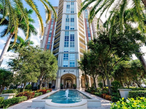 550 Okeechobee Boulevard, Unit 911, West Palm Beach, FL 33401