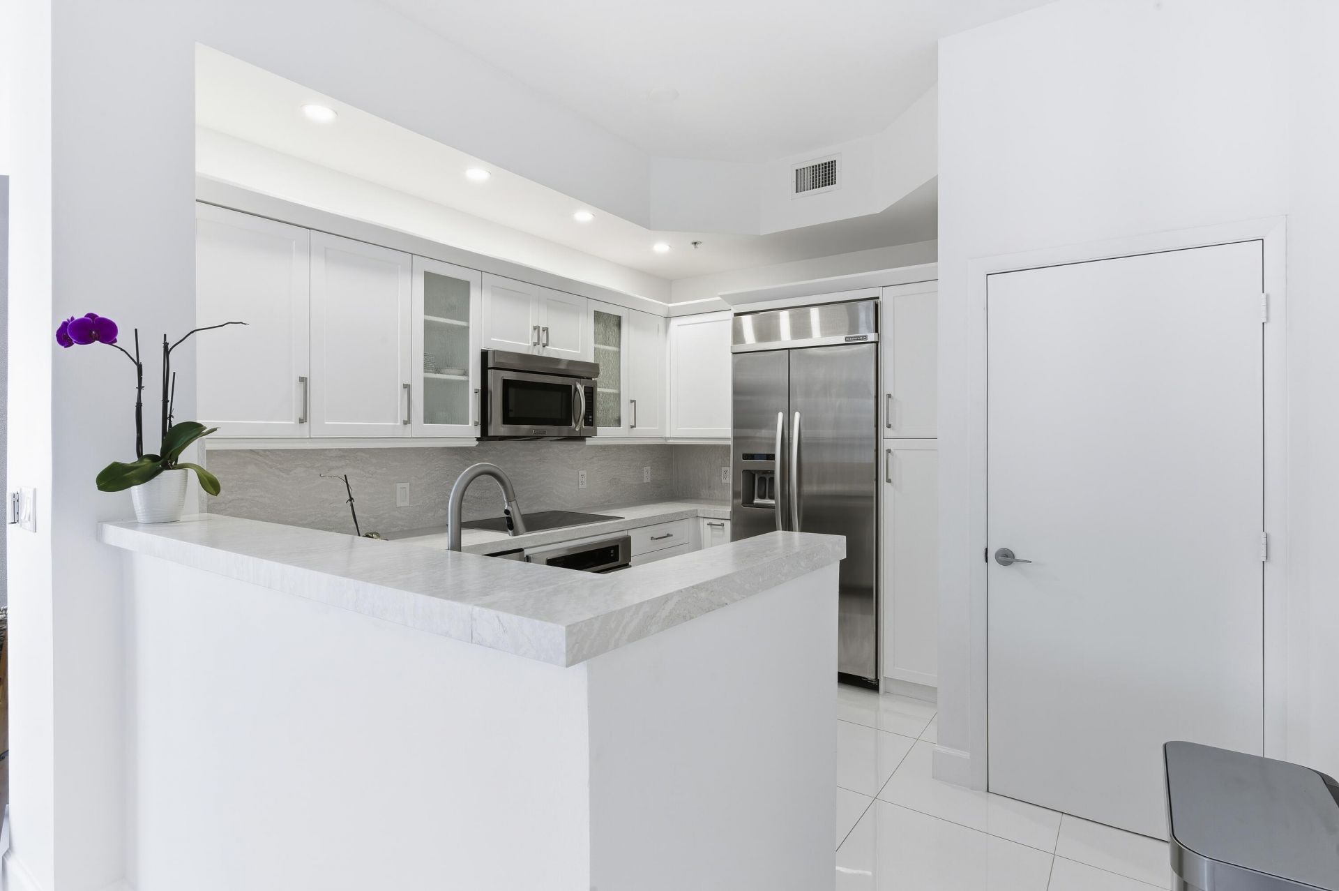 550 Okeechobee Boulevard, Unit 911, West Palm Beach, FL 33401 Photo