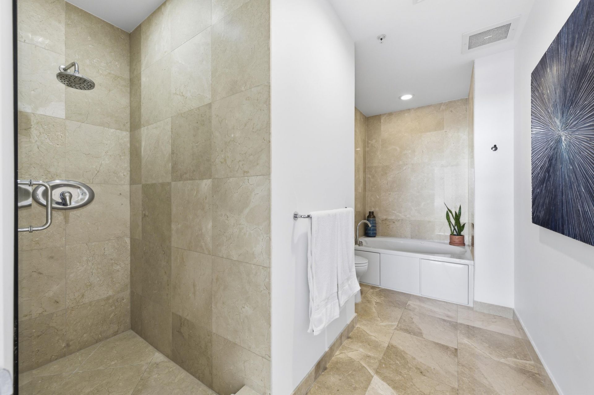 550 Okeechobee Boulevard, Unit 911, West Palm Beach, FL 33401 Photo