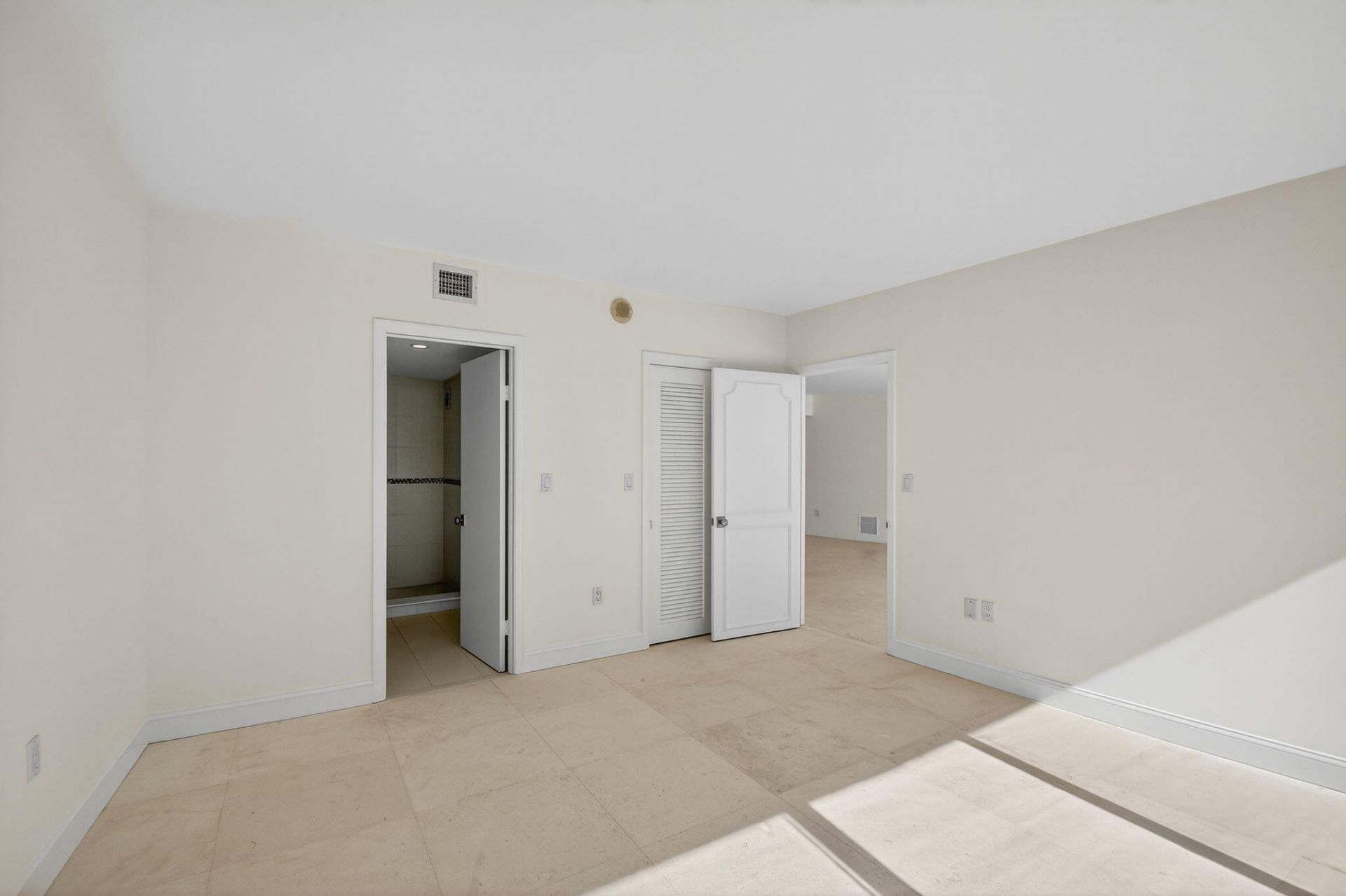 2780 S Ocean Boulevard, Unit 703, Palm Beach, FL 33480 Photo