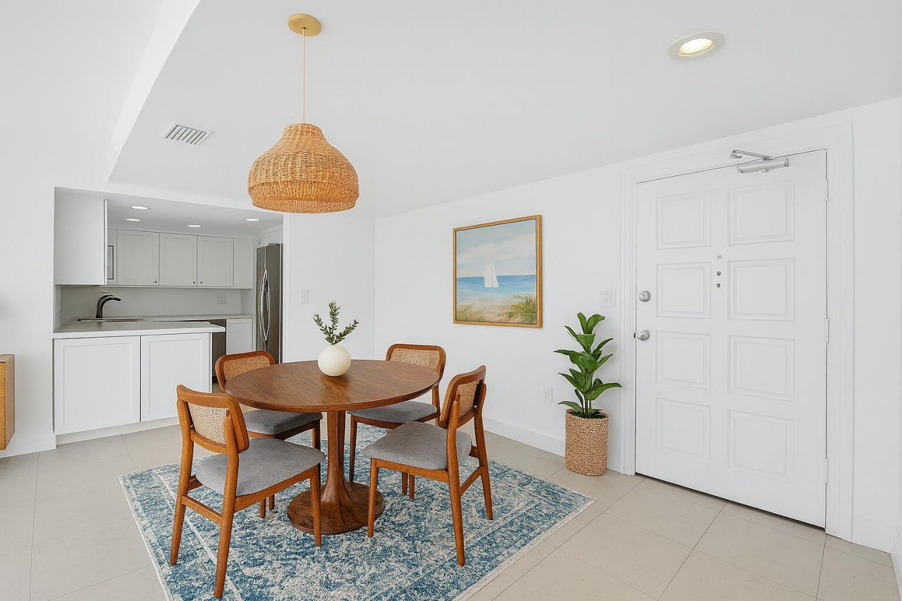 2780 S Ocean Boulevard, Unit 703, Palm Beach, FL 33480 Photo