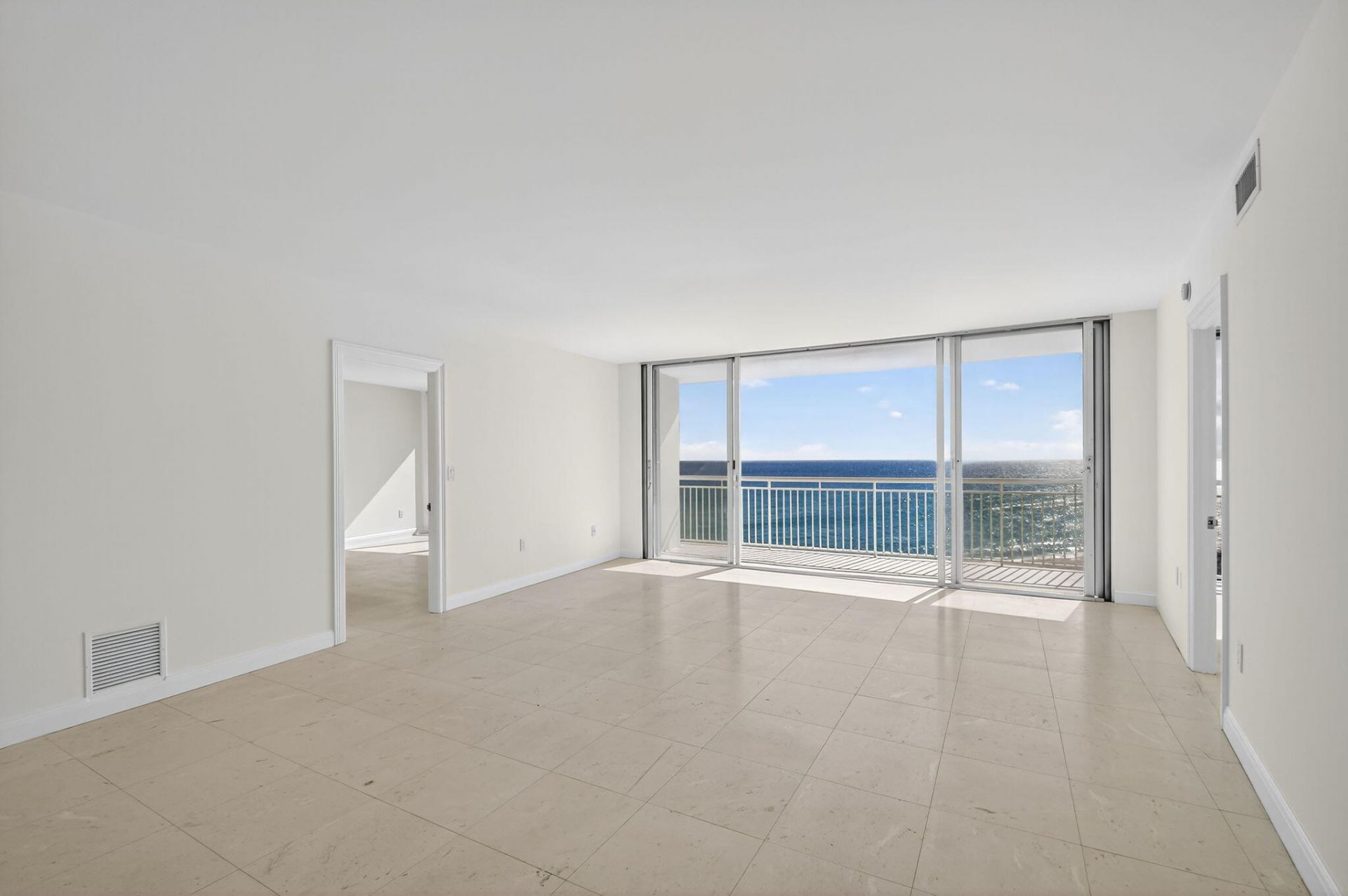 2780 S Ocean Boulevard, Unit 703, Palm Beach, FL 33480 Photo