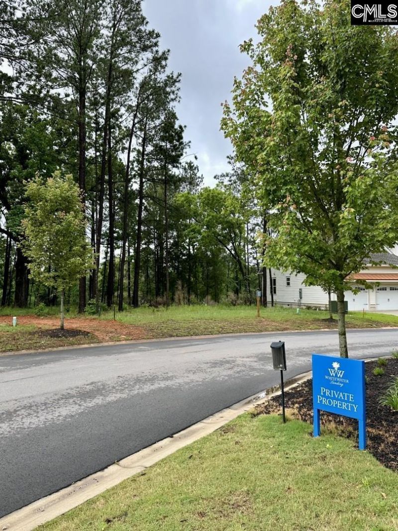 513 Misty Banks Drive Photo 10