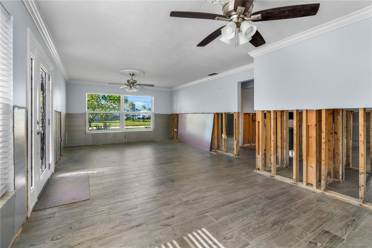 5027 Waterside Drive, Port Richey, FL 34668 Photo