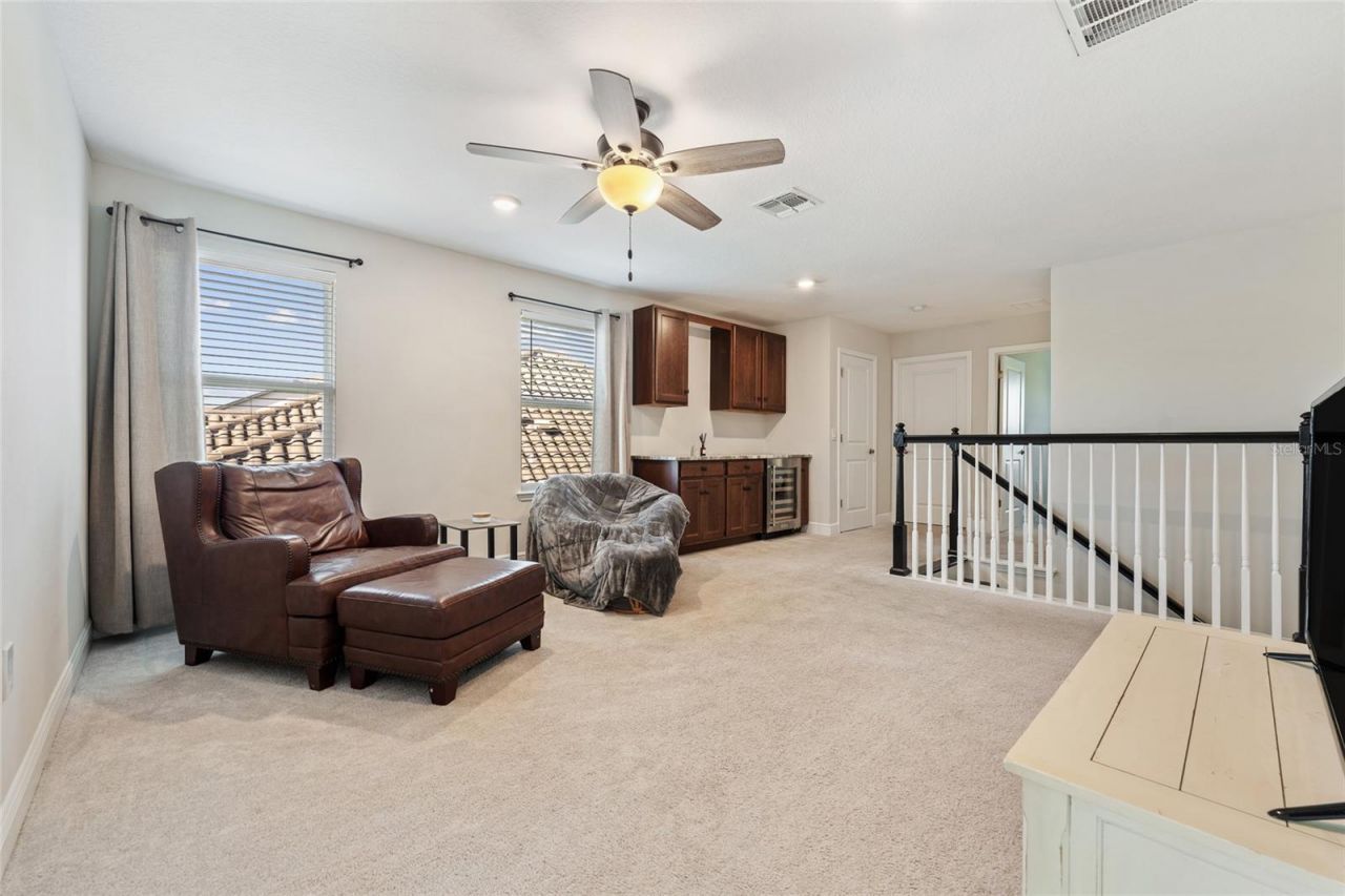 2450 Standing Rock Circle, Oakland, FL 34787 Photo