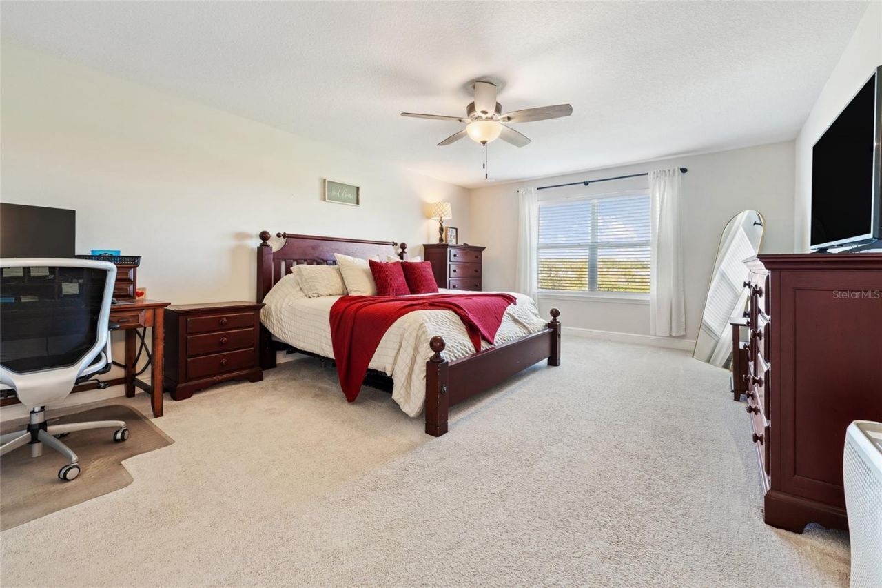 2450 Standing Rock Circle, Oakland, FL 34787 Photo