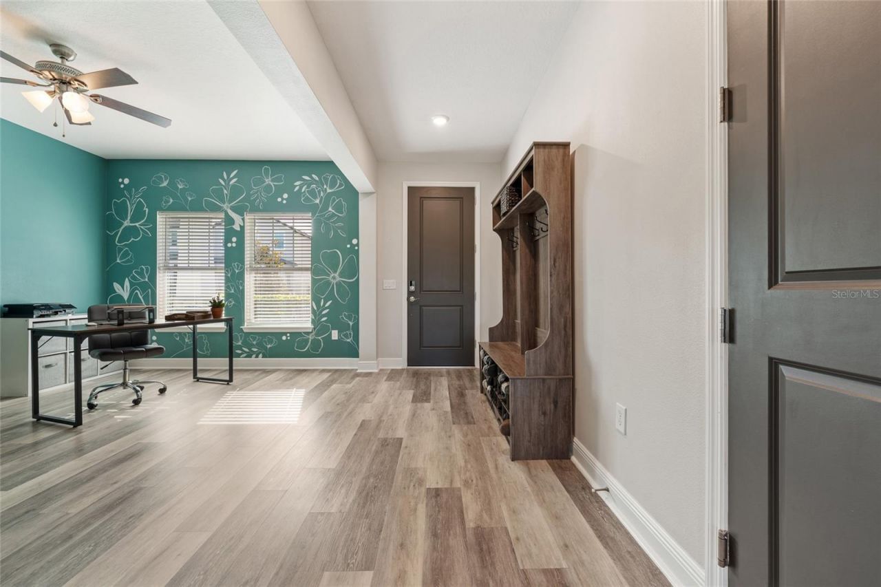 2450 Standing Rock Circle, Oakland, FL 34787 Photo