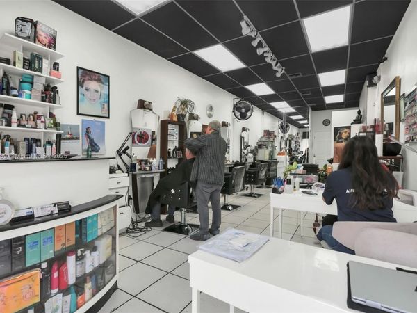 5233 NW 79th Ave, Doral, FL 33166