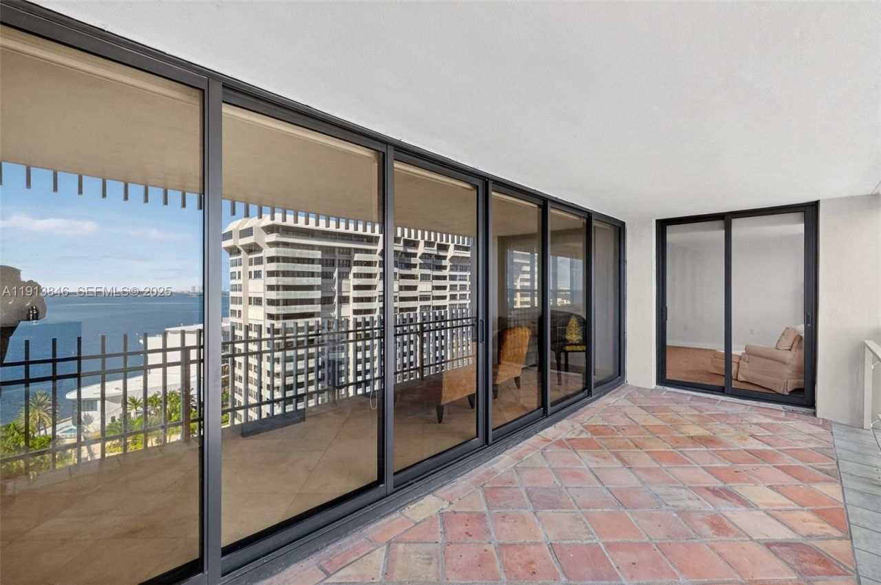 2 Grove Isle Dr, Unit B1505, Miami, FL 33133 Photo