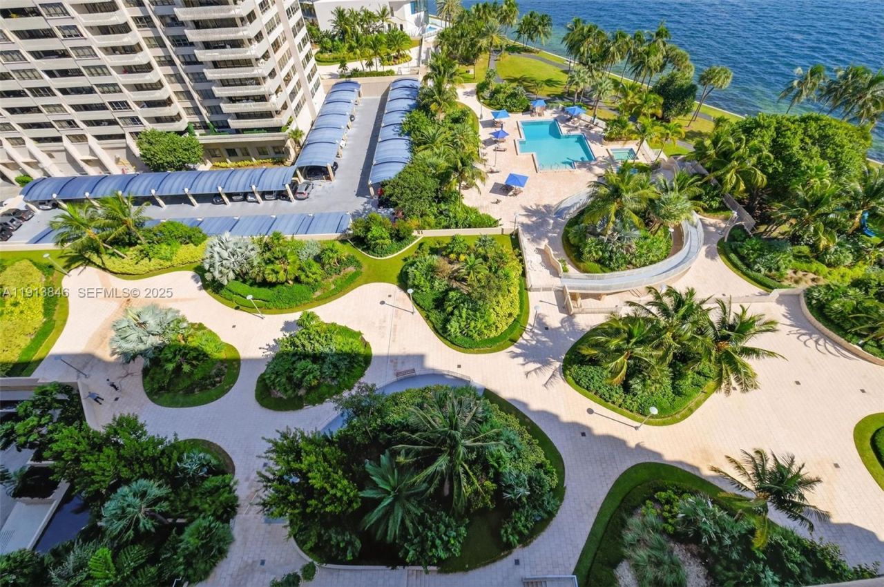 2 Grove Isle Dr, Unit B1505, Miami, FL 33133 Photo