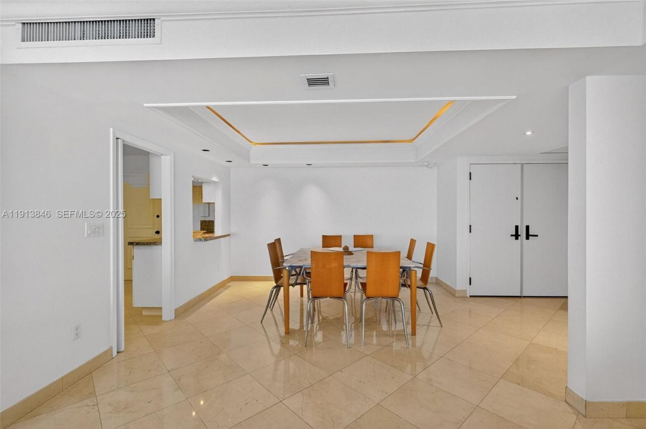 2 Grove Isle Dr, Unit B1505, Miami, FL 33133 Photo