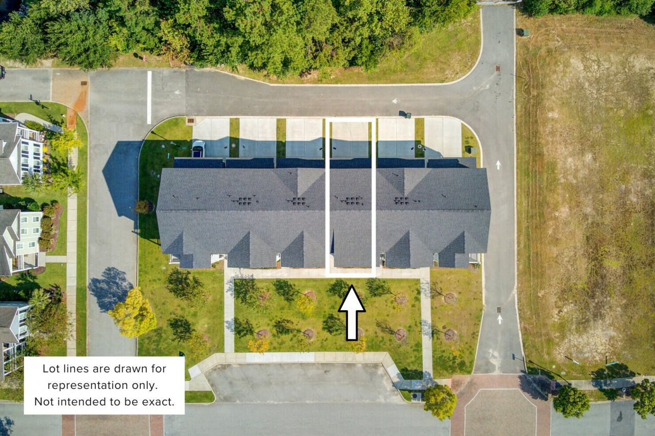 637 N Laurel Street Photo 48