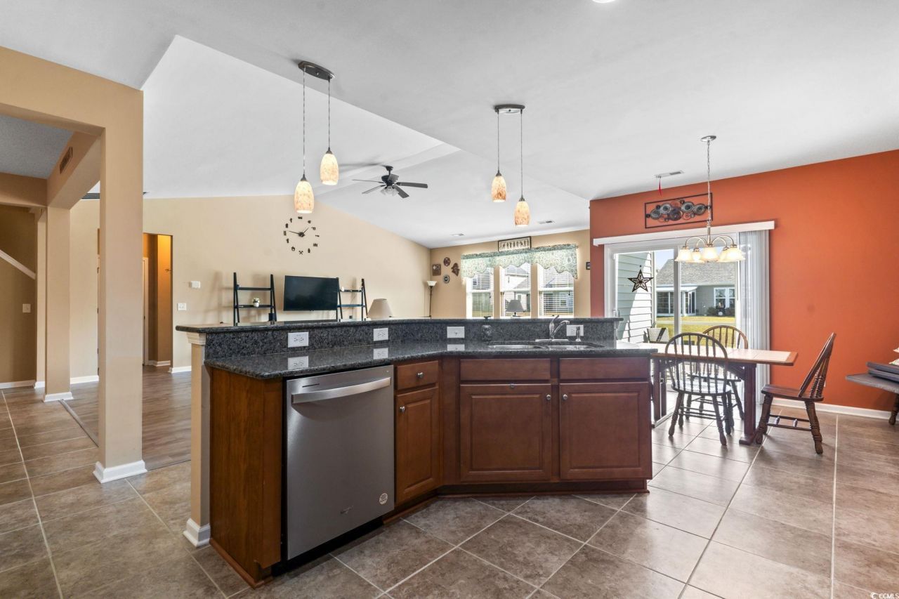 1725 Boyne Dr. Photo 17