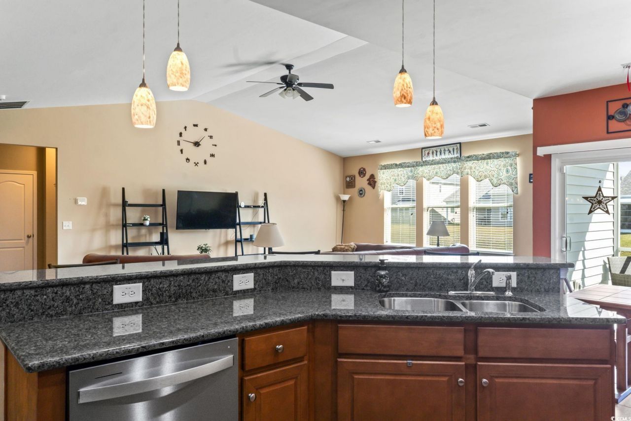 1725 Boyne Dr. Photo 18