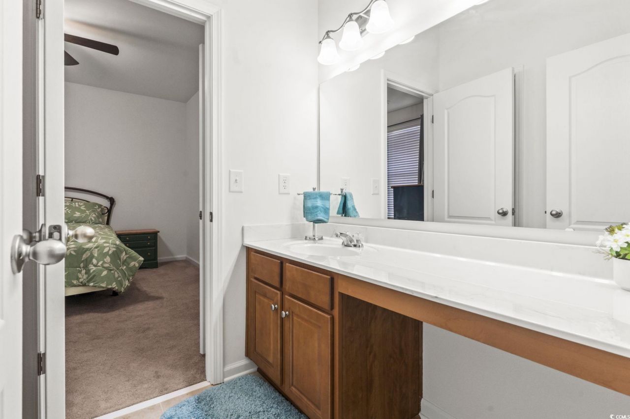 1725 Boyne Dr. Photo 4