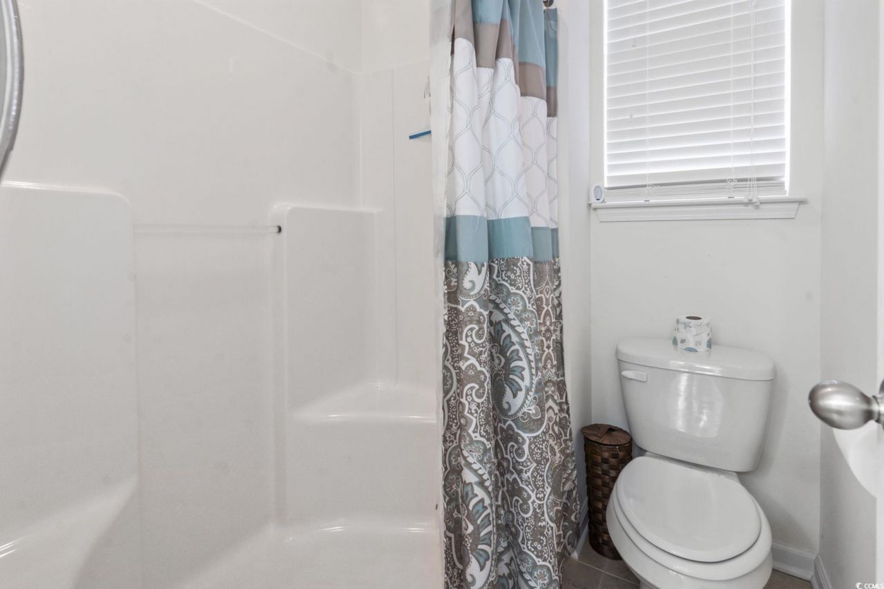 1725 Boyne Dr. Photo 5